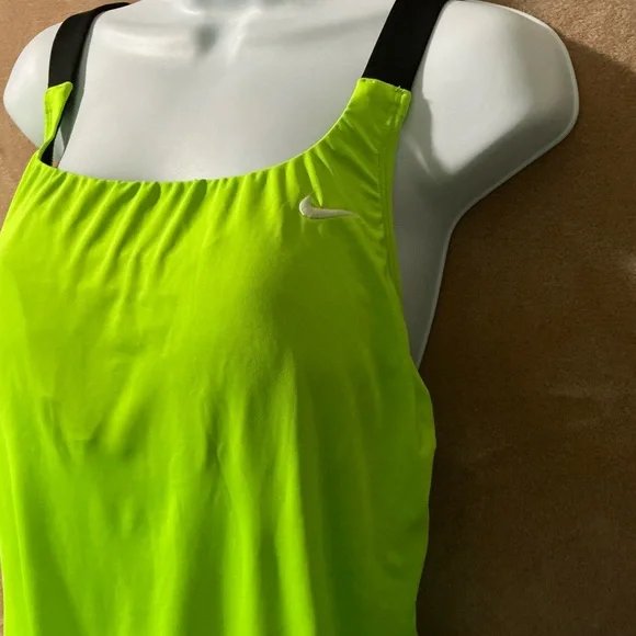 Nike Neon Green Women's  bra Top - Picture 2 of 12